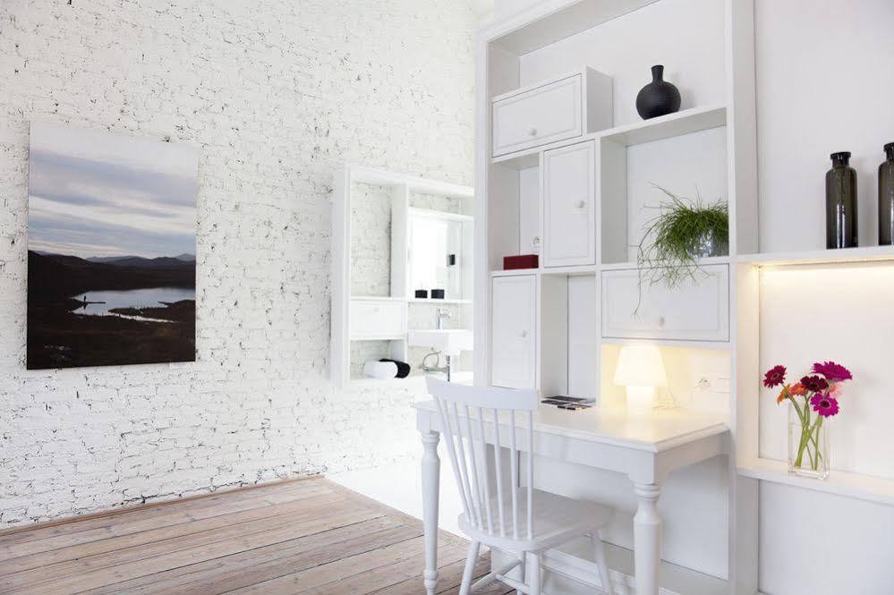 Maison Nationale City Flats & Suites Αμβέρσα Εξωτερικό φωτογραφία A typical room at the hotel